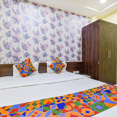Hotel Fabexpress A2 And Restro à Indore Extérieur photo