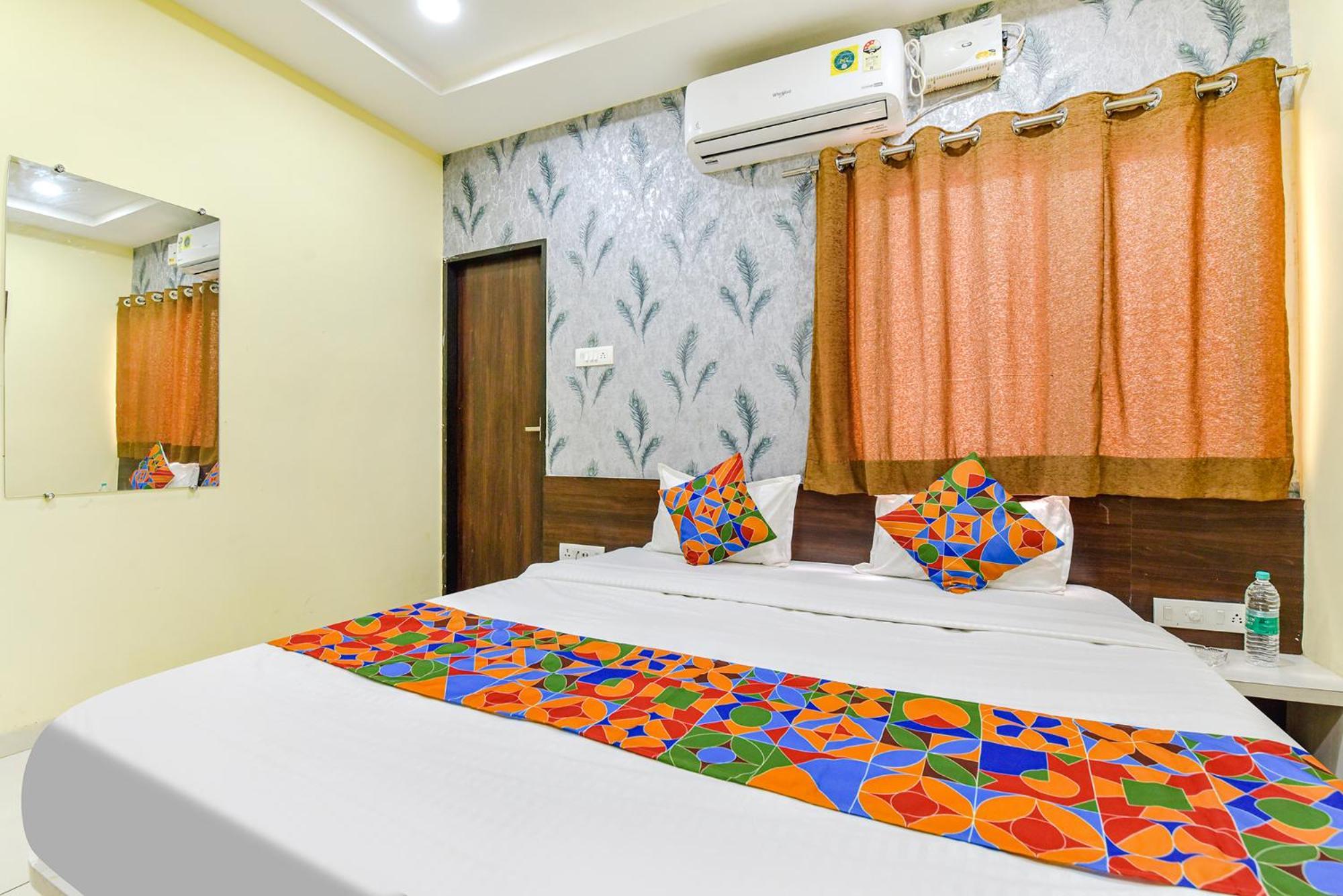 Hotel Fabexpress A2 And Restro à Indore Extérieur photo
