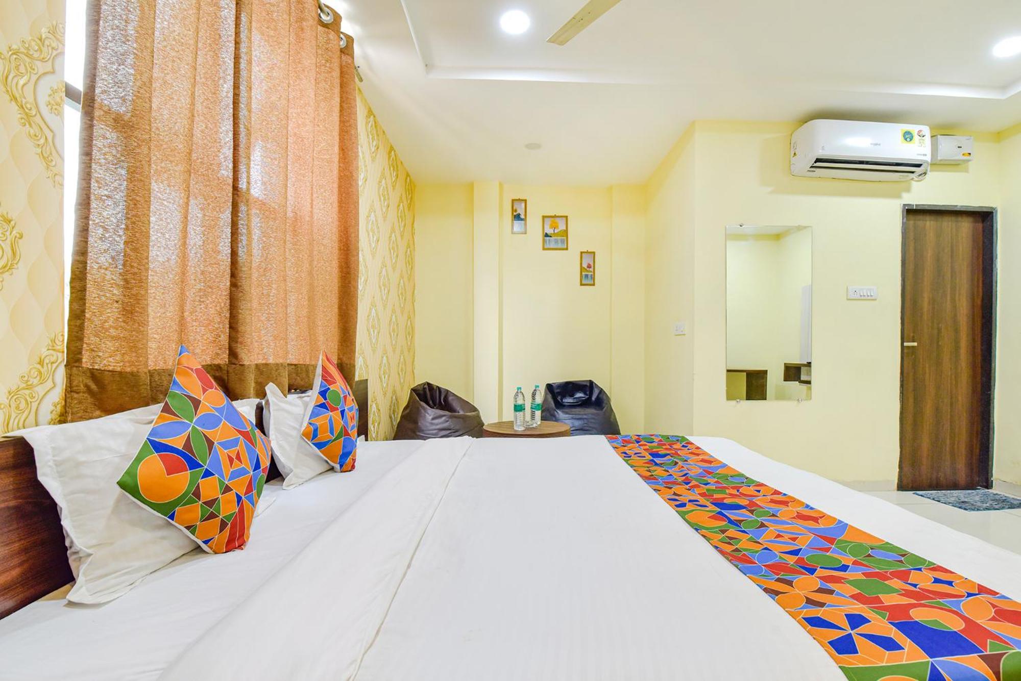 Hotel Fabexpress A2 And Restro à Indore Extérieur photo