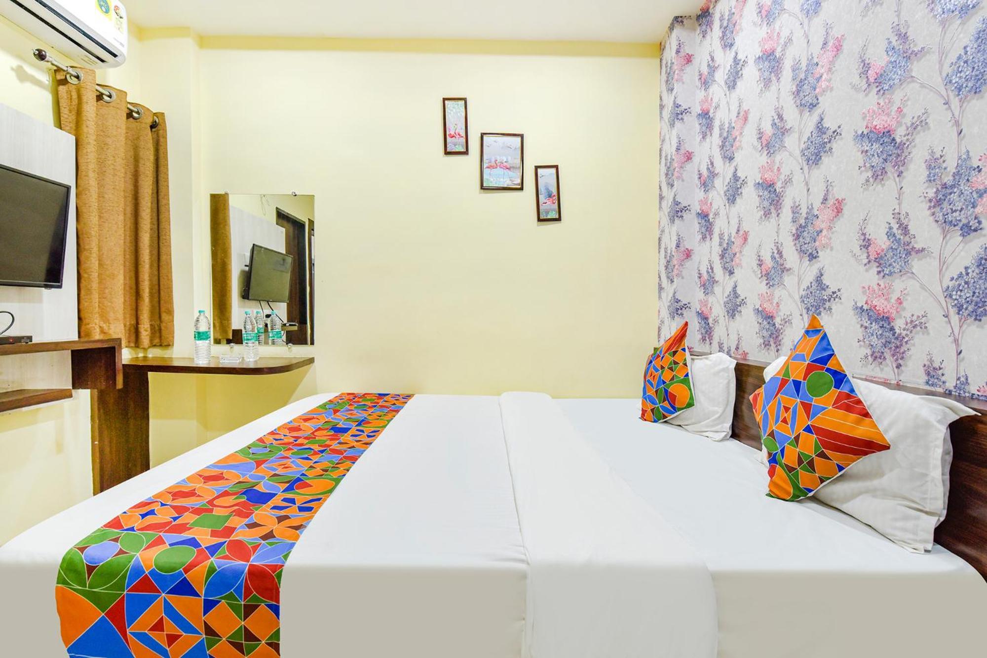 Hotel Fabexpress A2 And Restro à Indore Extérieur photo